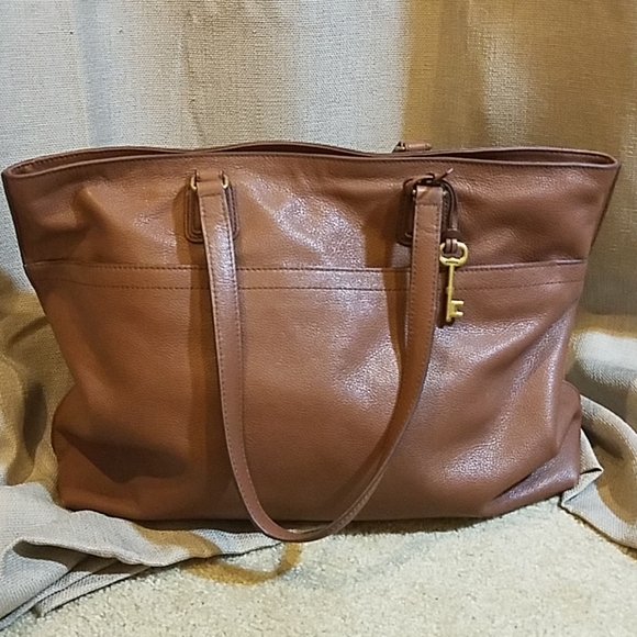 fossil leather tote